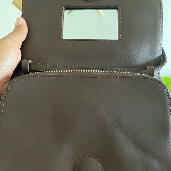 MADEWELL Women’s LEATHER CROSSBODY SHOULDER Bag CLUTCH Brass Hardware Mirror - Picture 8 of 9